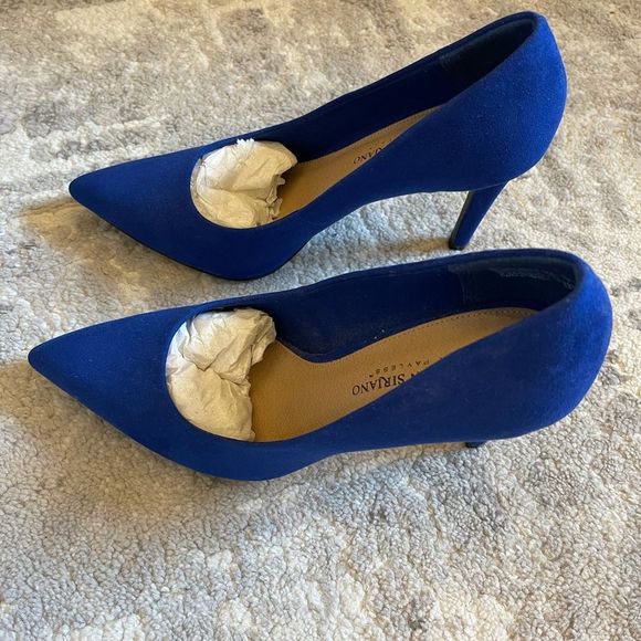 Christian Siriano for Payless Suede Pointed Pump - Picture 2 of 5